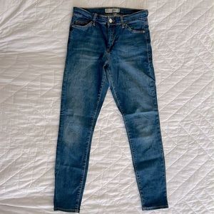 TopShop Moto Leigh Skinny Jeans